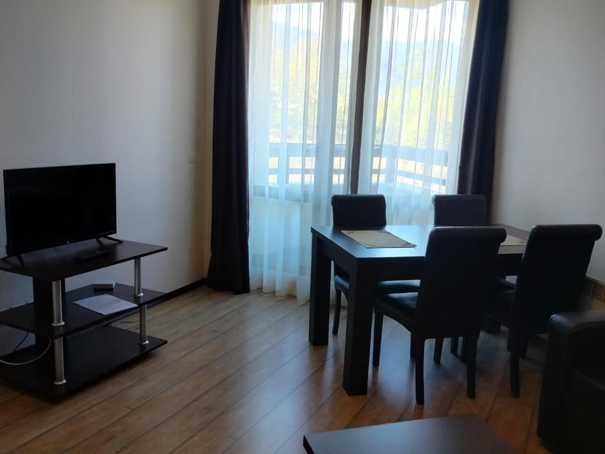 Alpine Lodge Bansko Apartments Exterior foto
